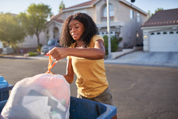 Best Junk Removal Near Me  in Lindsay, OK