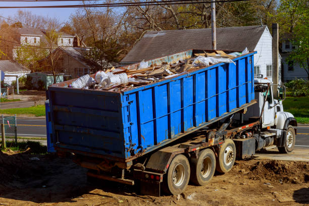 Best Yard Waste Removal  in Lindsay, OK